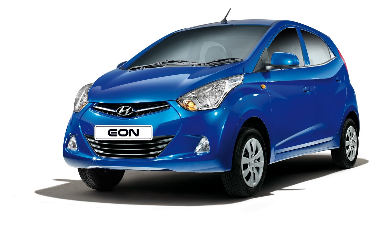 Hyundai EON MAGNA+ Price in India, Features, Car Specifications, Review