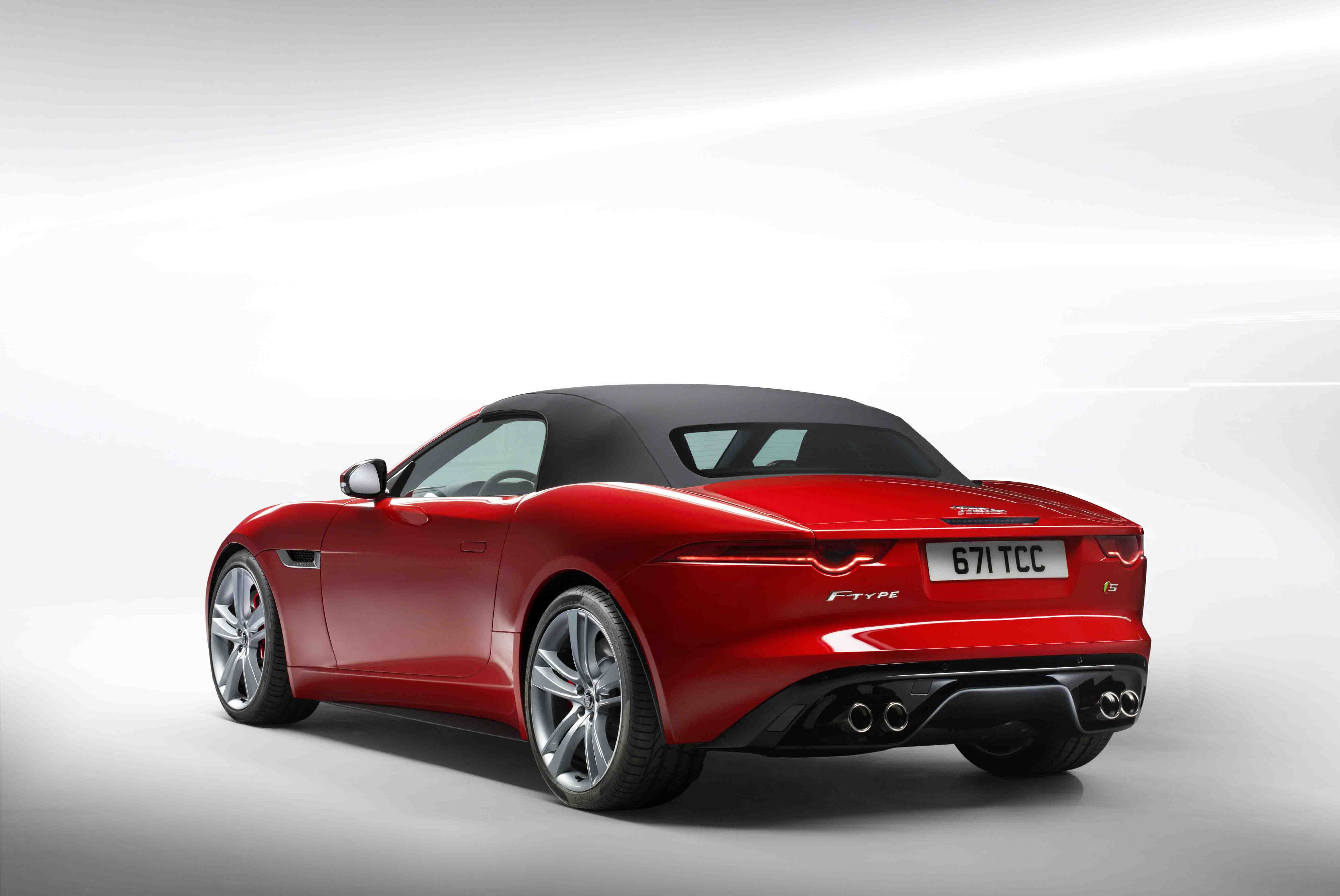 2012-jaguar-f-type-003-5034.jpg