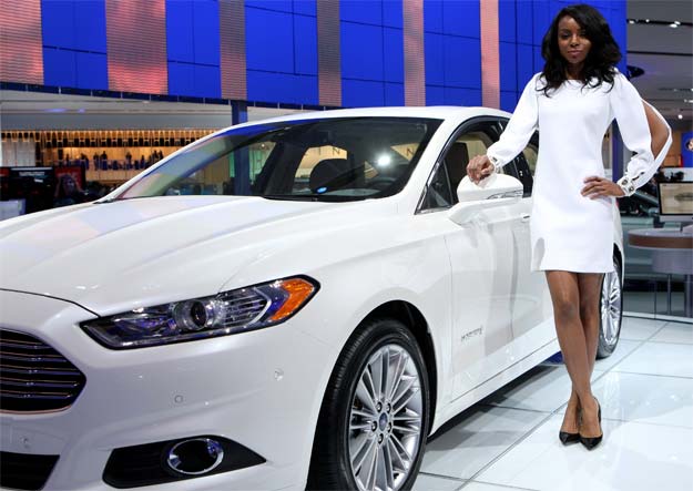 Ford Fusion named Green Car of the Year Ford Fusion named Green Car of the Year