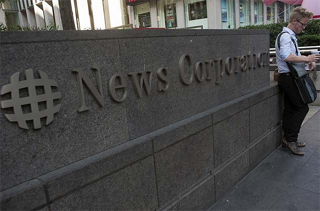 News Corp says publishing wing lost money News Corp says publishing wing lost money