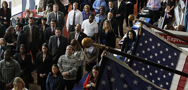 US Jobless Claims Rise, But Labor Market Firming