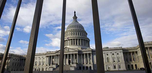 US 'fiscal cliff' crisis heads to resolution in Congress