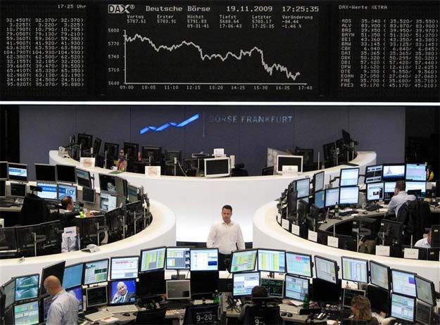 World shares extend rout as Europe recovery hopes dim World shares extend rout as Europe recovery hopes dim