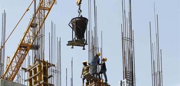 Economic Survey 2013: Slowdown wake-up call for increasing reforms Economic Survey 2013: Slowdown wake-up call for increasing reforms