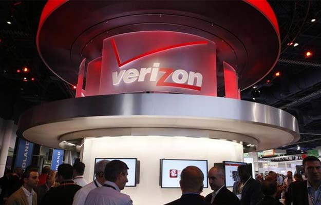 Verizon looks to buy Vodafone's stake in joint venture for $100 billion Verizon looks to buy Vodafone's stake in joint venture for $100 billion