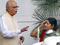 मोदी के नाम के ऐलान के अगले दिन नाराज आडवाणी से मिलीं सुषमा