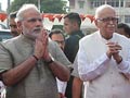 आडवाणी हुए 86 साल के, नरेंद्र मोदी ने मुलाकात कर दी बधाई