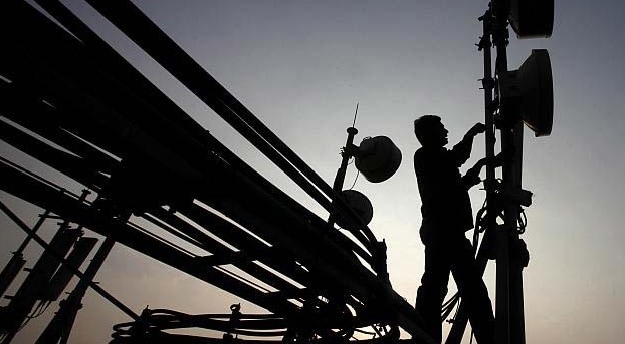 29,000 New Mobile Towers Installed to Check Call Drops: Prasad