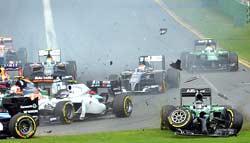 F1 Australian Grand Prix: Rosberg wins race, Ricciardo hearts and Magnussen praise