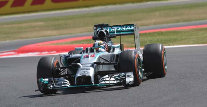 Lewis Hamilton won his 27th F1 Grand Prix at Silverstone. The win was far less dramatic than the rest of the wins this season with team-mate Nico Rosberg out of the picture. Rosberg hit a gearbox problem on the 31st lap after having complained earlier of no feedback while downshifting.