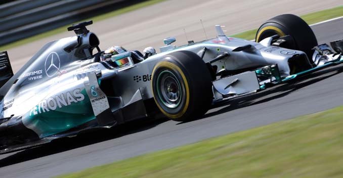 Yet again it was Lewis Hamilton who showed that he was the quickest of the Mercedes this weekend as he topped the timesheets of all three practice sessions at the Hungarian Grand Prix. FP3 saw Hamilton getting into the groove and upped the pace to go round the Hungaroring in 1:24.048.