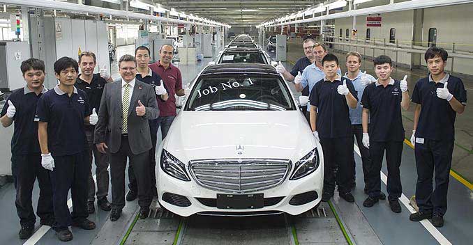 Mercedes has now announced that the first C-Class L has rolled off the assembly line.  The C-Class long-wheelbase version has been built to cater to the demands of the Chinese populace and was scheduled to go on sale in September this year.