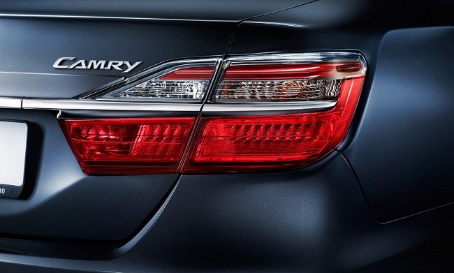 2015 Toyota Camry facelift tail light