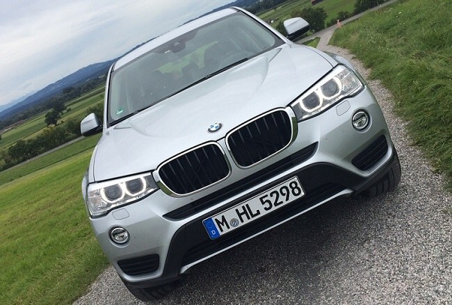 New 2014 BMW X3 front-fascia