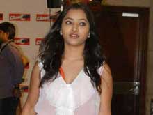 Shweta Basu Prasad, Arrested For Prostitution, Allowed to Live With Mother