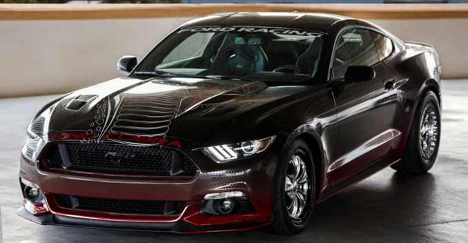 Ford Racing has unveiled the Mustang GT King Cobra. The car has been designed to be a high-performance street and drag strip car and Ford has equipped this King Cobra with a variety of Ford Racing components.