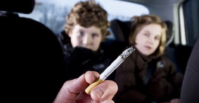 Smoking In Cars With Children to Be Banned in England