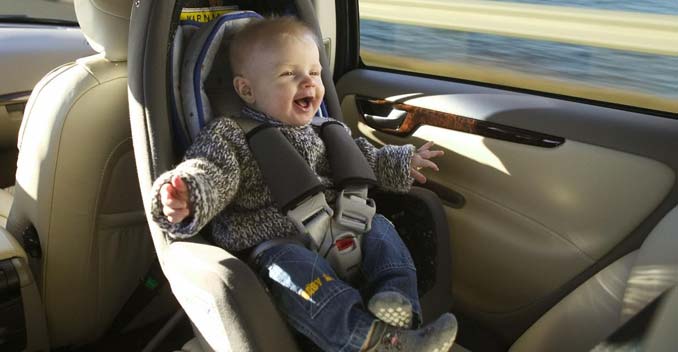 Parents Ignore Child Road Safety Guidelines, Claims New Study Parents Ignore Child Road Safety Guidelines, Claims New Study