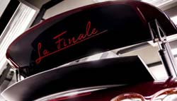 Bugatti Sells the 450th Veyron - Its Final One