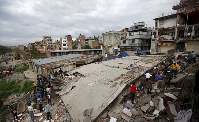 Devastating Nepal Earthquake Kills Over 1,100 People Including 34.