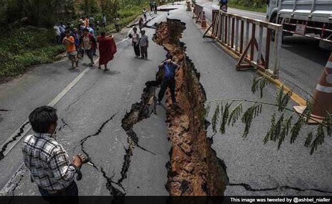 Live Updates: Massive Earthquake in Nepal Causes Tremors Across India