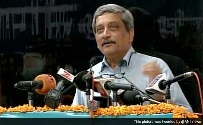 'No War in Decades, Respect for Army Has Diminished,' Says Defence Minister Manohar Parrikar