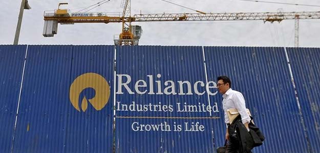 Reliance  Industries to Launch Telecom Venture With Over 1000 Stores - NDTV