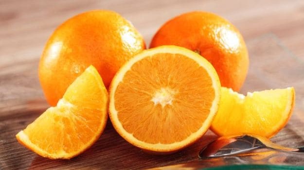 how much vitamin c in a cutie orange