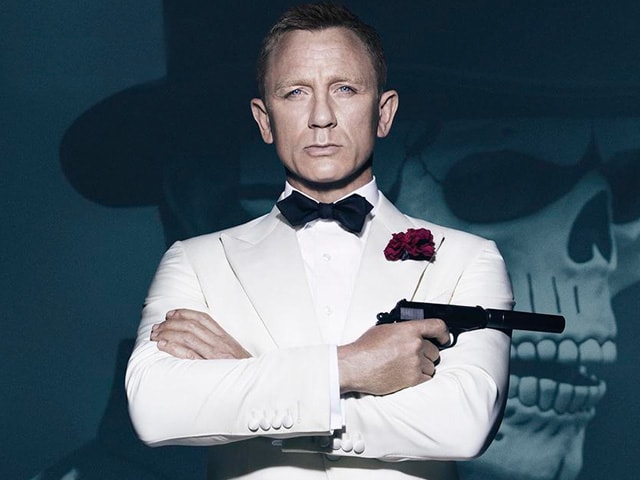 Daniel Craig Being Famous Is Like Being Bullied In School Ndtv Movies