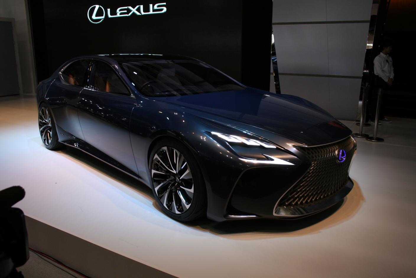 Lexus LF-FC