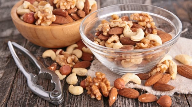 Eating Nuts May Cut Mortality Risk From Prostate Cancer