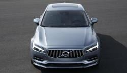Volvo Reports Record Global Sales in 2015