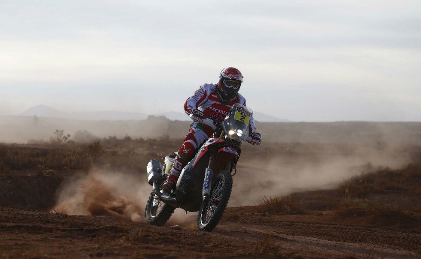 KTM's Matthias Walkner suffered a broken femur after a fall and is now out of the competition. Honda's Joan Barreda failed to start the Stage with Honda's hopes now riding on Paul Goncalves, who stopped to help Walkner. Goncalves is still in the overall lead.