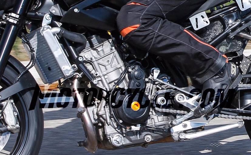 2017 KTM Duke 890 Engine Spied