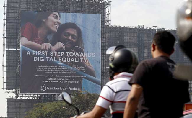 India Internet ruling blocks Facebook 'Free Basics' program