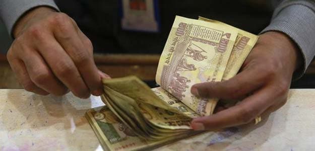 HSBC Sees Year-end Rupee at 69 Against US Dollar
