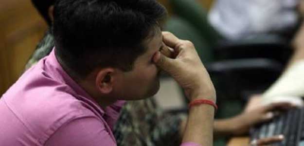 Sensex, Nifty Edge Lower on Profit-Taking After Four-Day Rally