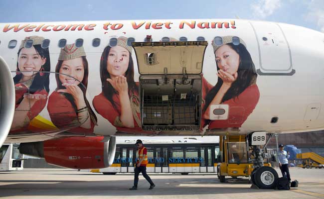 Vietnam's Bikini-Clad Carrier Seeks IPO To Be 'Emirates Of Asia'