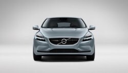 Volvo V40 Facelift Revealed; to Be Unveiled at Geneva Motor Show