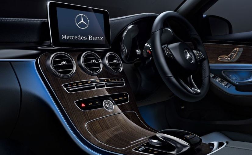 Mercedes-Benz C-Class Dashboard