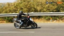 2016 MV Agusta Brutale 1090 Review