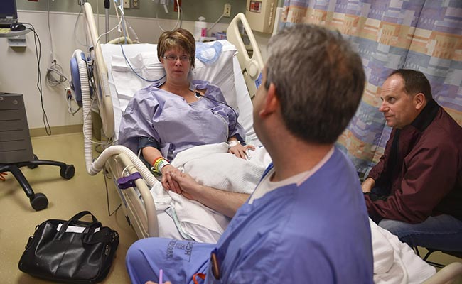 These Hospitals Are Doing Something Shocking: Giving Refunds To Unhappy Patients