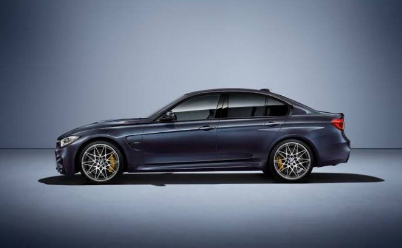 BMW 30 Jahre M3 Edition Side Profile