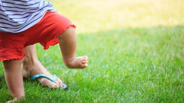 How Early You Take Your First Steps Could Result in Stronger Bones