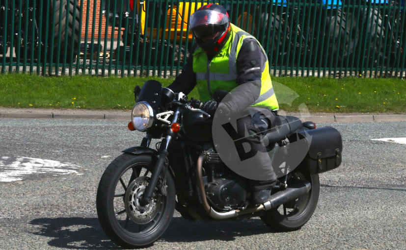 Triumph Motorcycles is planning to launch a new model under the Street Cup name, based on the Street Twin, and now the motorcycle has been spotted testing near the Triumph factory in Hinckley.The Street Cup is expected to be introduced in the Bonneville range in 2017 and will share parts from the existing Bonnies, and will be positioned below the Thruxton in Triumph's caf racer range.