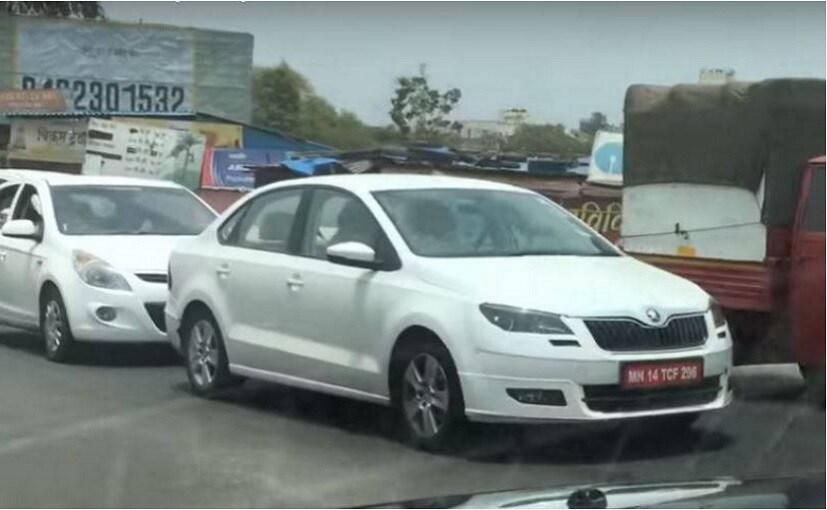 2016 स्कोडा रैपिड फेसलिफ्ट टेस्टिंग की टेस्टिंग जारी, जल्द होगी लॉन्च 2016 स्कोडा रैपिड फेसलिफ्ट टेस्टिंग की टेस्टिंग जारी, जल्द होगी लॉन्च