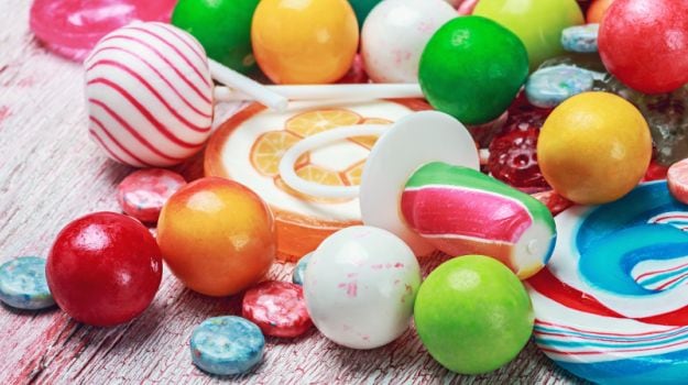Harmful Food Additives: Chocolates and Chewing Gums May Harm Your Intestines