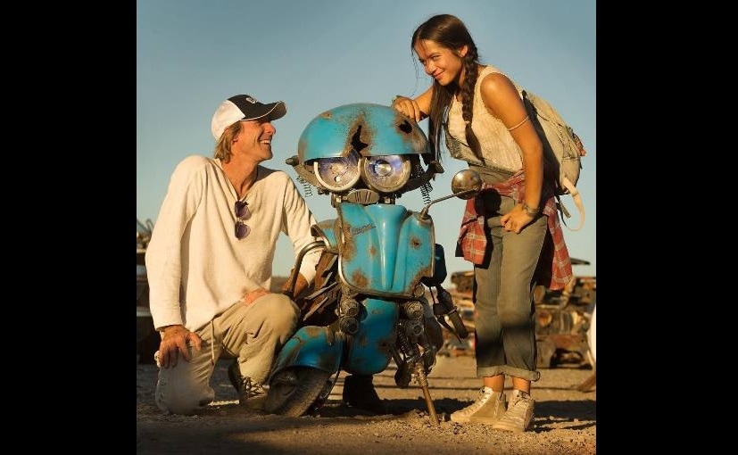Micheal Bay and Isabela Moner with Squeaks