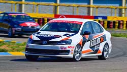 Volkswagen Motorsport Preps Drivers for Round 1 of 2016 Vento Cup