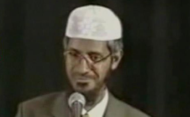 Zakir Naik condemns Dhaka attacks Zakir Naik condemns Dhaka attacks